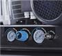 Manometer und Druckregler sind sicher in der Kesselkonsole verstaut.